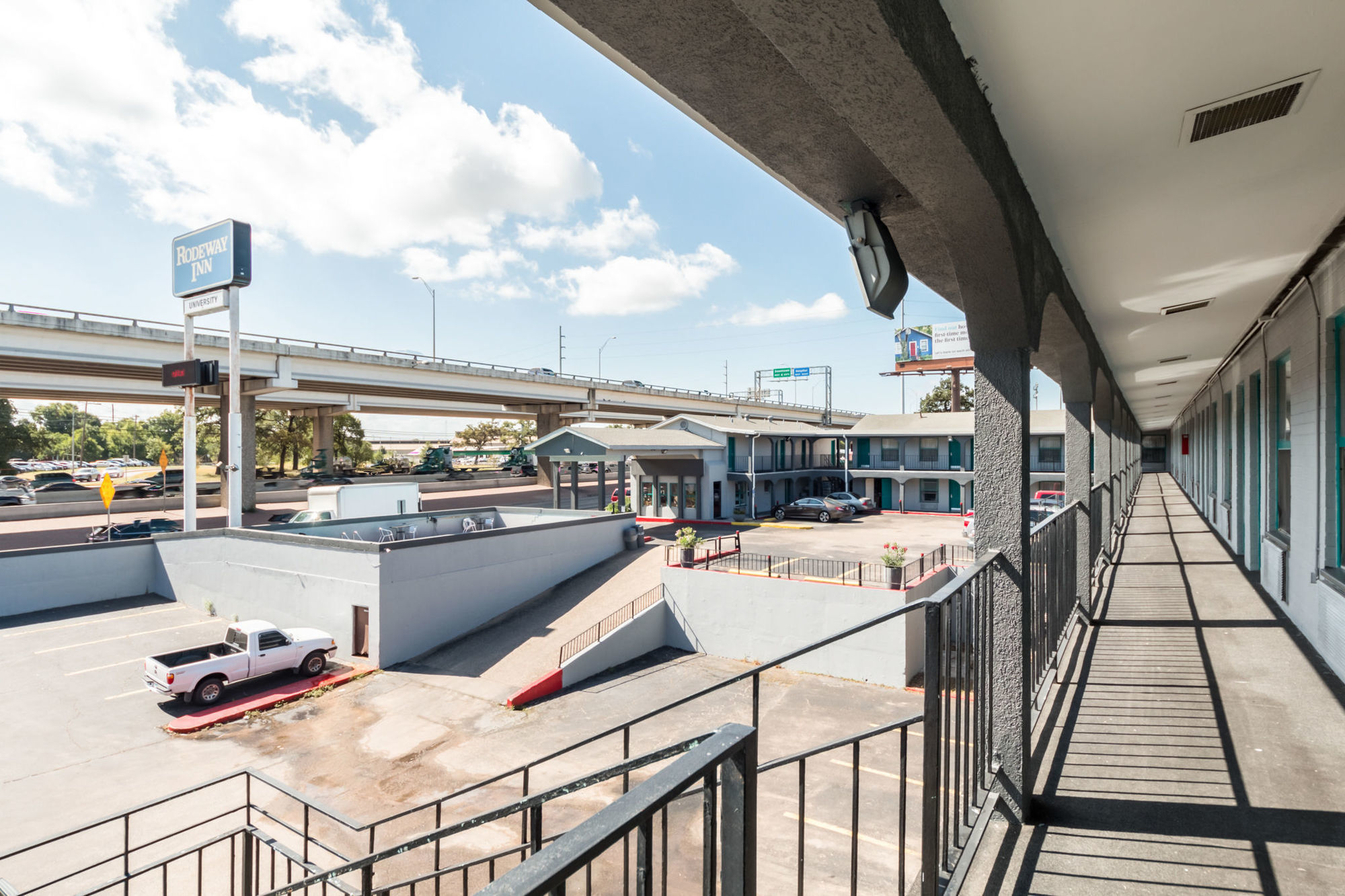 Rodeway Inn University Austin Exterior foto